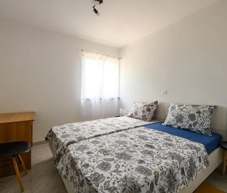 Paola Vinez Villa